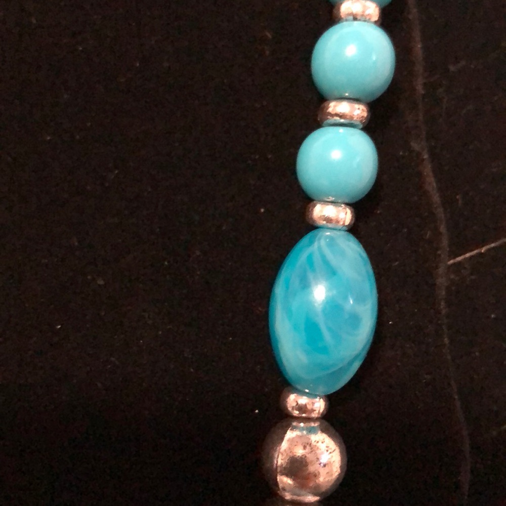 Blue & Silver Necklace - Picture 4 of 6